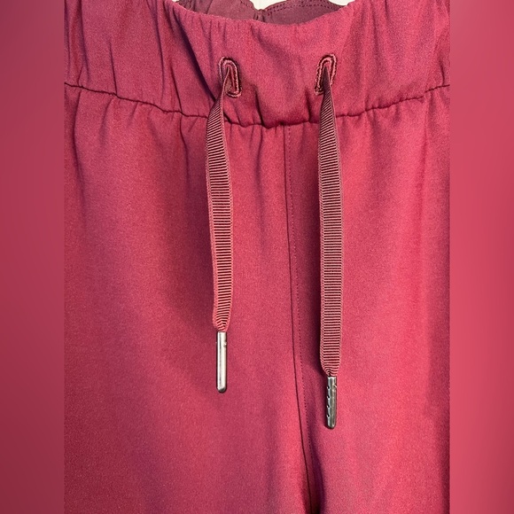 Lululemon‎ Jogger Warm Up Pants Burgundy Size 8 - Picture 5 of 9